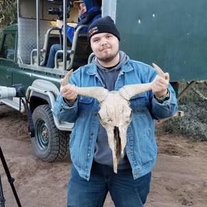 Meet your Posher, Sam